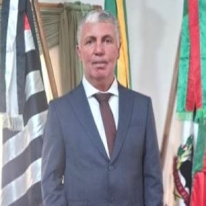 Adão Moacir Ferreira